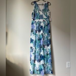 NWT Anne Klein Floral Floor Length Gown